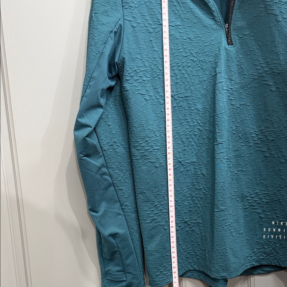 Nike Teal Dri-FIT Pullover - Picture 8 of 12